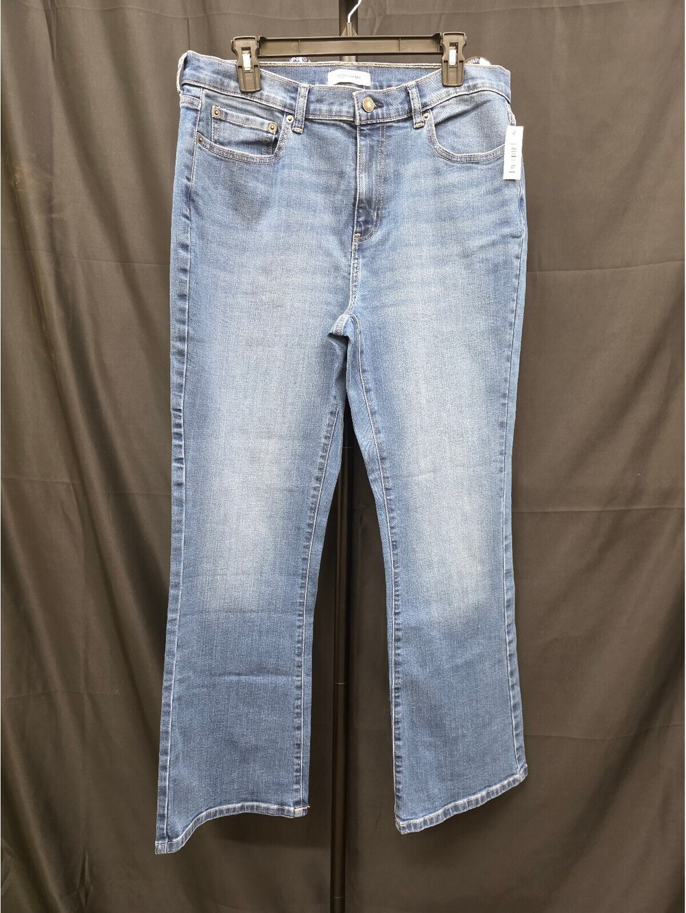 AMAZON ESSENTIALS WOMEN’S SLIM‑FIT MID‑RISE BOOTCUT JEAN MEDIUM WASH 12 SHORT